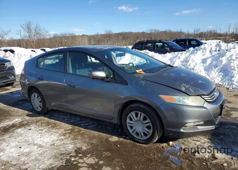 2010 Honda Insight Lx from USA, damaged, VIN JHMZE2H58AS036799
